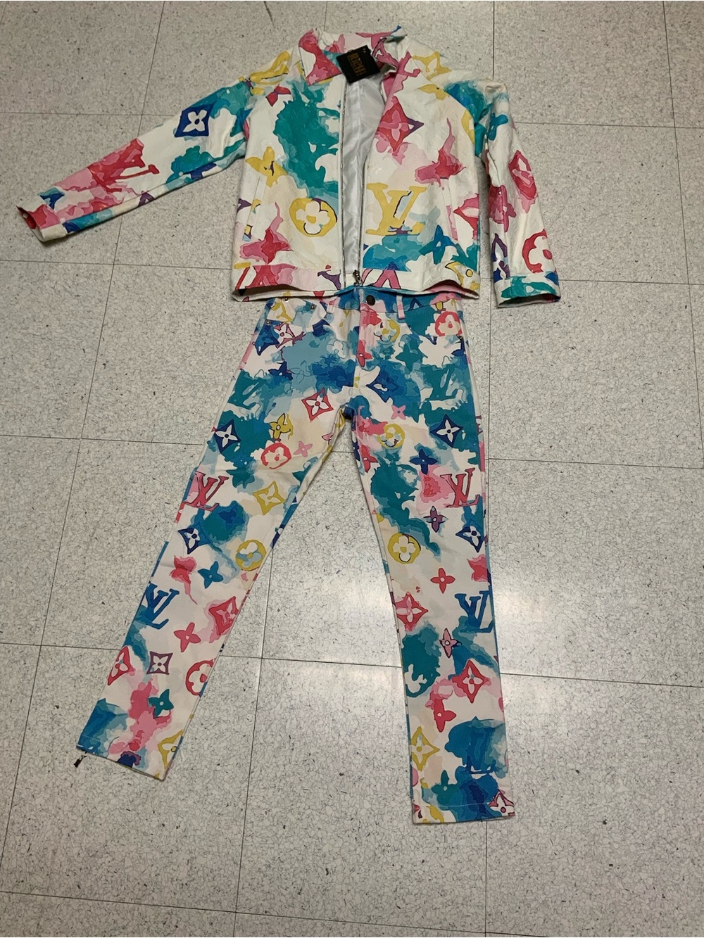 Unisex Colorful Monogram Print Jacket & pants Multicolor. Sz. 8. NWT.